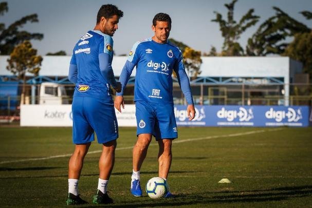 Equipe se prepara para o clássico contra o Atlético, na quinta-feira, às 20h, pela ida da Copa do Brasil