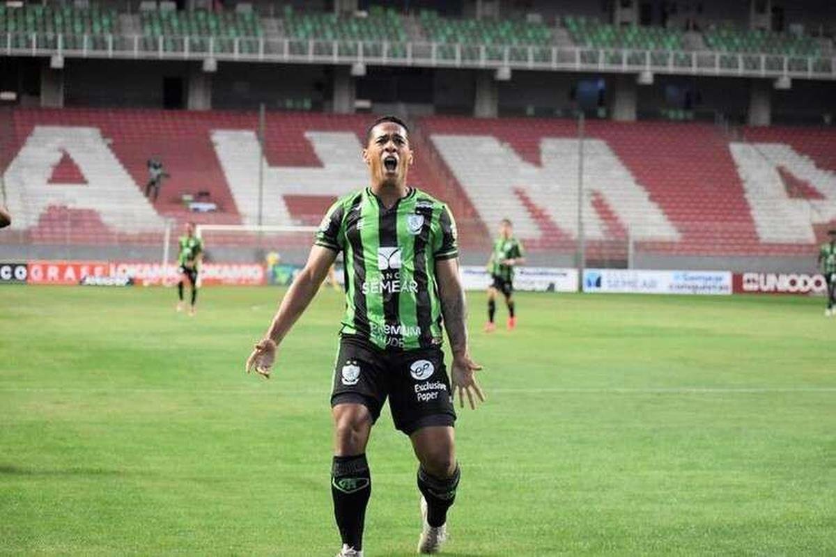 Vito tem contrato com o Amrica at junho de 2022 e est emprestado ao CRB