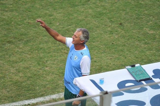 Fotos do jogo deste sbado entre Amrica e Coimbra, no Independncia, pelo Campeonato Mineiro