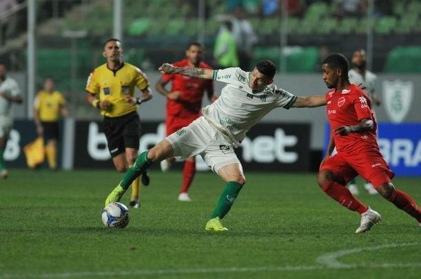 Amrica enfrentou o Vila Nova nesta tera-feira, no Independncia
