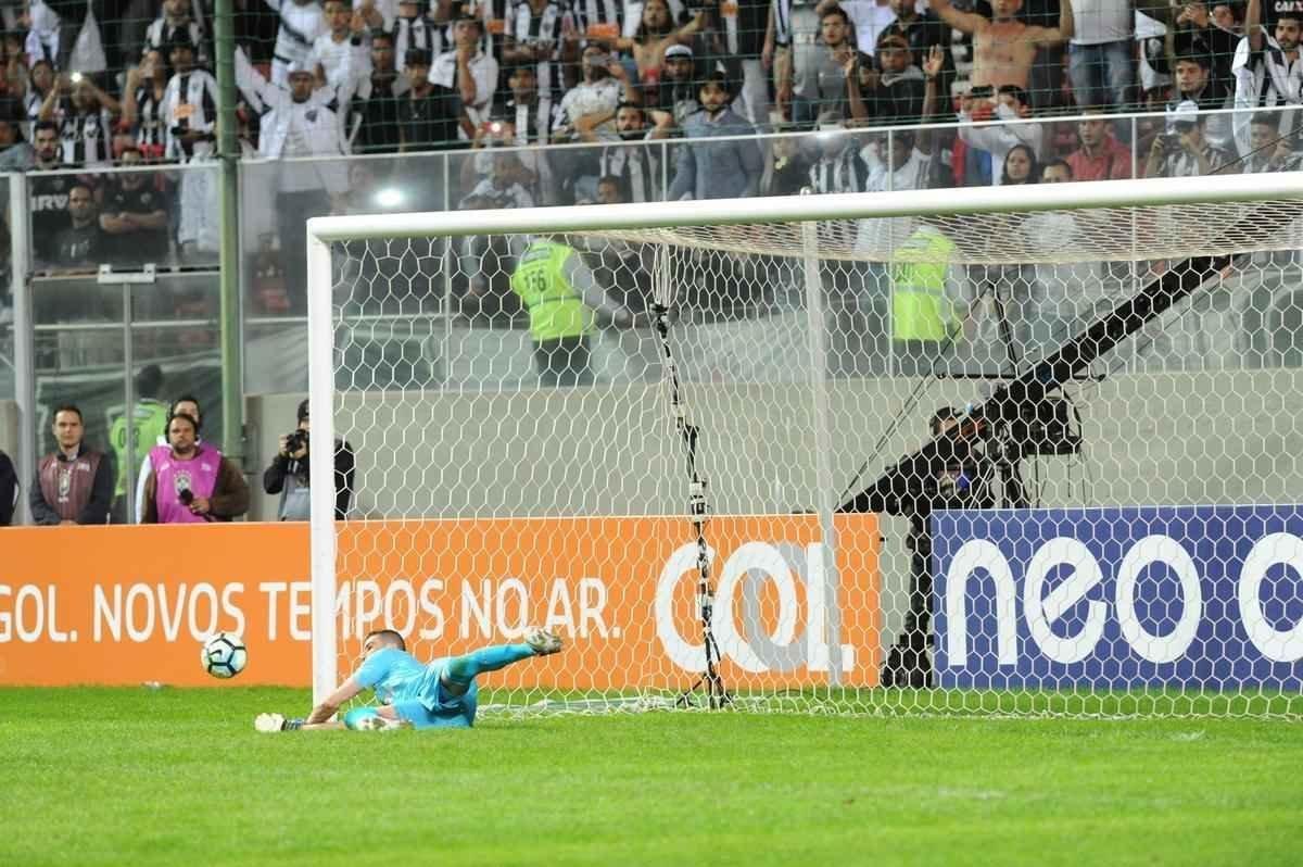 Atltico e Santos se enfrentaram, no Independncia, pela 13 rodada do Campeonato Brasileiro