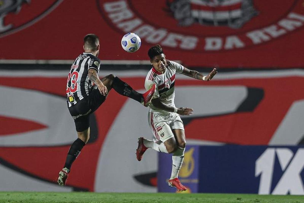 Fotos do jogo entre Atltico e So Paulo, no Morumbi, pela 22 rodada da Srie A do Brasileiro