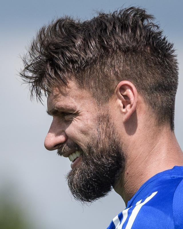Fotos do primeiro treino de Rafael Sobis na volta ao Cruzeiro, nesta segunda