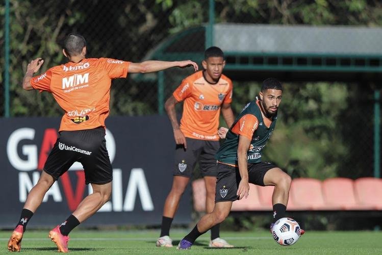 Fotos do treino do Atlético antes da viagem para a Argentina