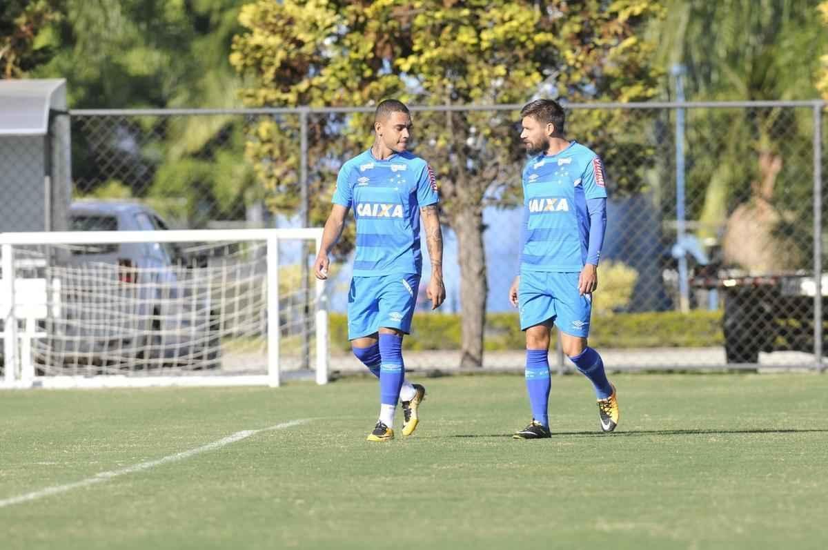 Imagens do treino do Cruzeiro nesta tera-feira (25/07) na Toca da Raposa II