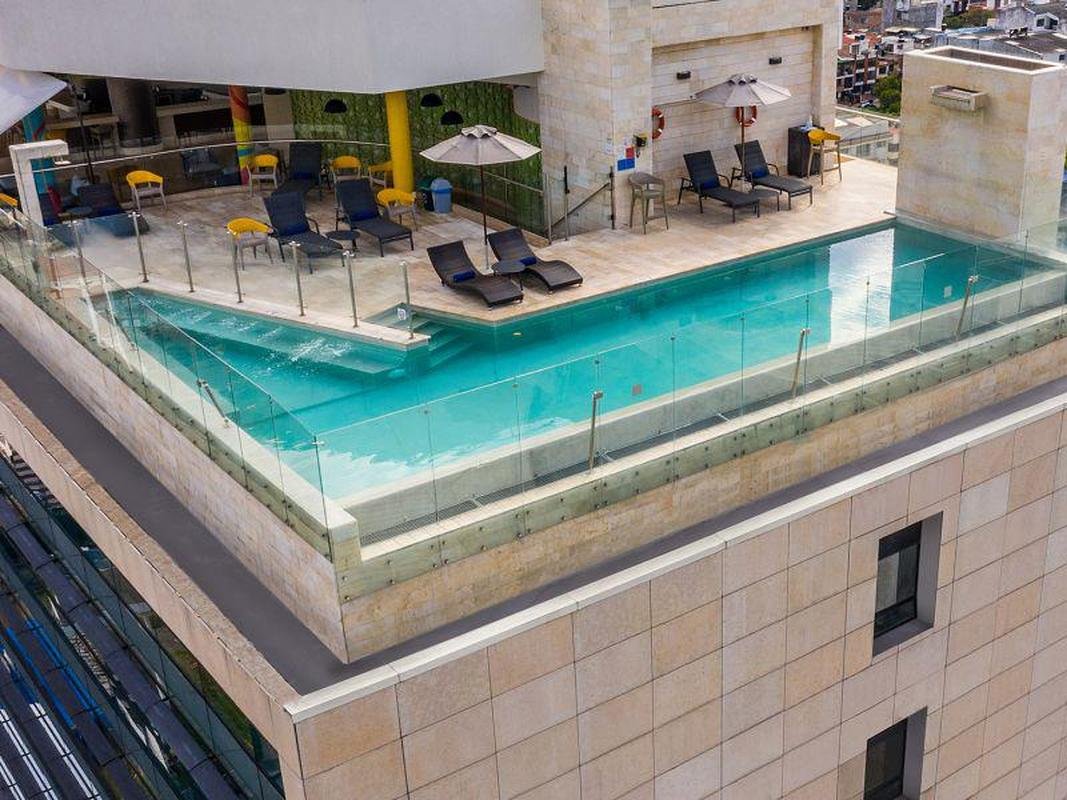 Fotos do Sonesta Hotel, local em que o Amrica est hospedado em Ibagu, na Colmbia, para enfrentar o Tolima, pela Copa Libertadores