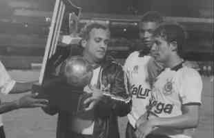 Em 1991, o Corinthians conquistou a Supercopa do Brasil em final disputada contra o Flamengo. O Timo venceu o por 1 a 0