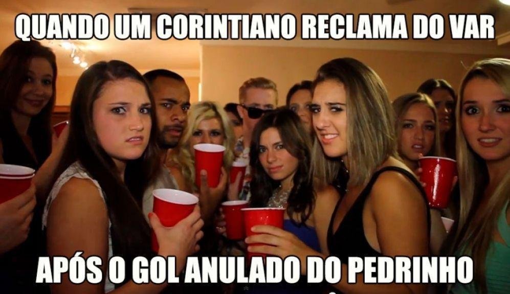 Memes: torcida do Cruzeiro provoca rivais aps conquista do hexa da Copa do Brasil