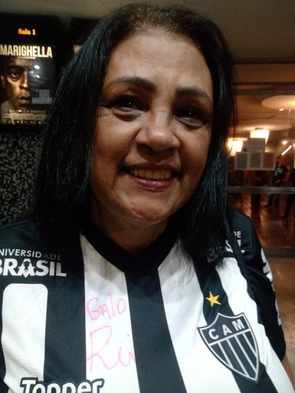 Maria do Carmo Leandro - torcedora, coordenadora de departamento pessoal, 61 anos: 