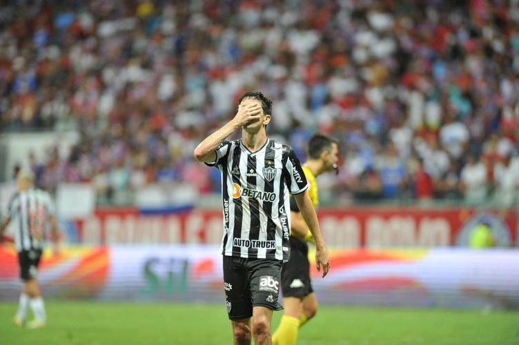 Bahia chegou a abrir 2 a 0 no placar na Fonte Nova, com gols de Luiz Otvio e Gilberto. Placar preocupou jogadores do Galo