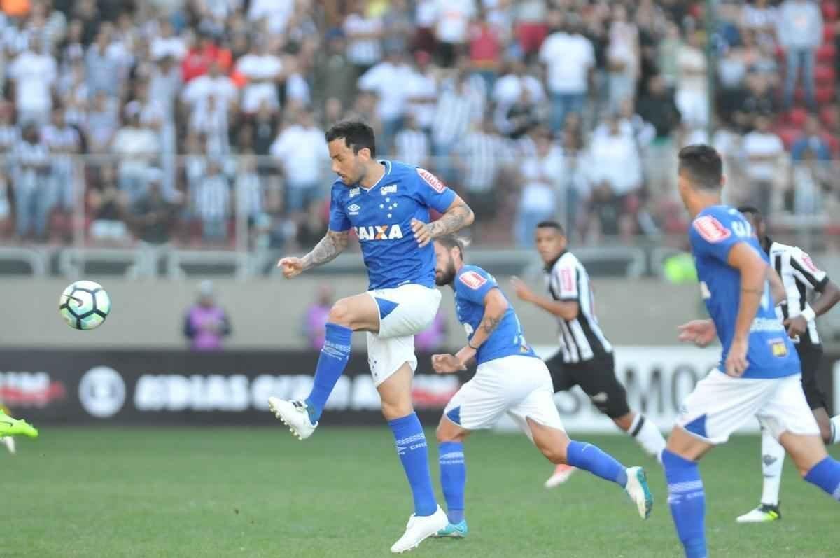 Independncia recebeu o clssico 500 entre Atltico e Cruzeiro. Jogo vlido pelo Brasileiro