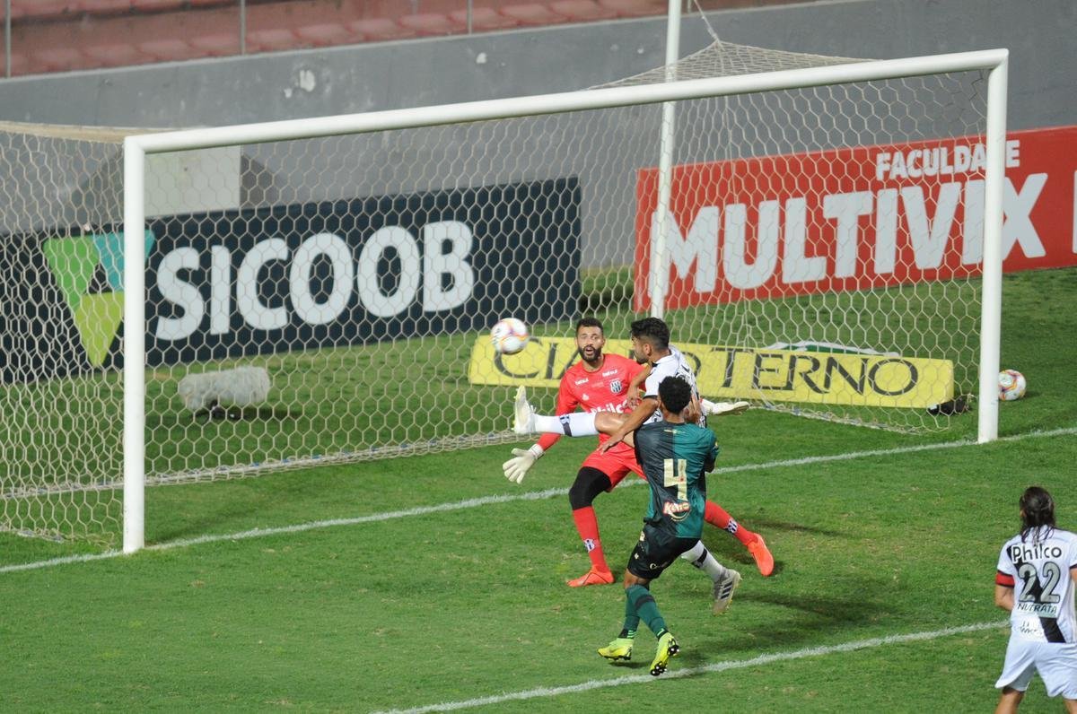 Amrica x Ponte Preta: veja fotos do jogo no Independncia