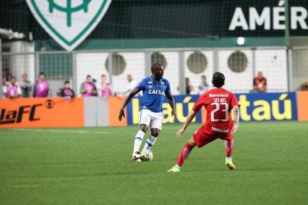 Fotos de Cruzeiro x Internacional, no Independncia, pela 18 rodada do Campeonato Brasileiro