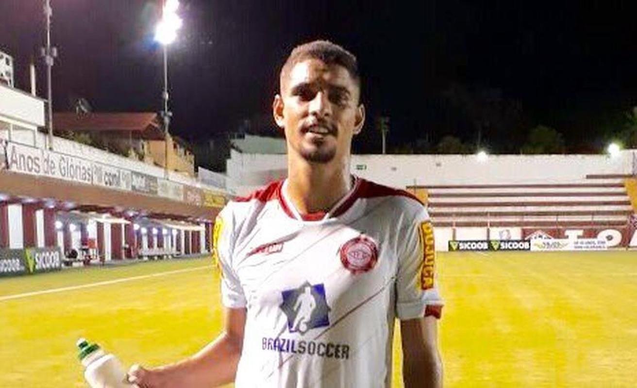 Daniel Amorim - O atacante j atuou no Tupi e no Tombense