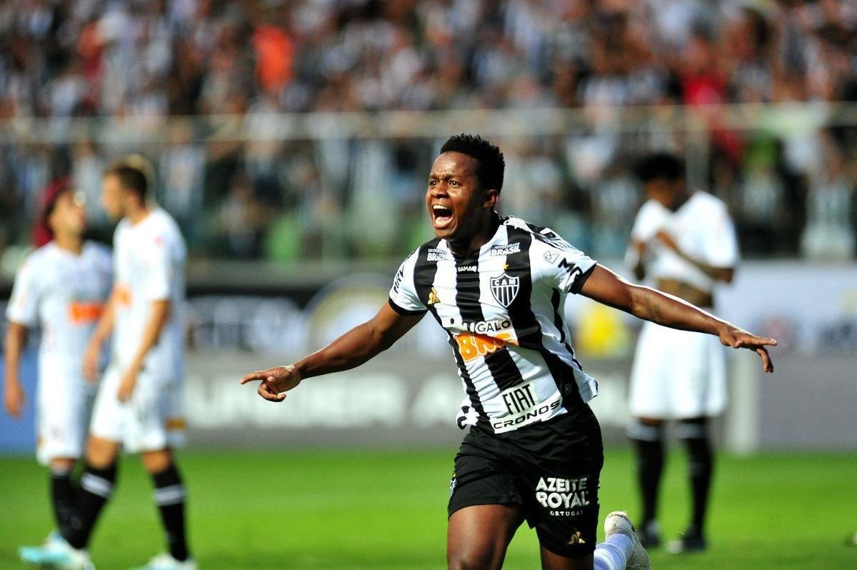 Fotos do jogo entre Atltico e Corinthians no Independncia