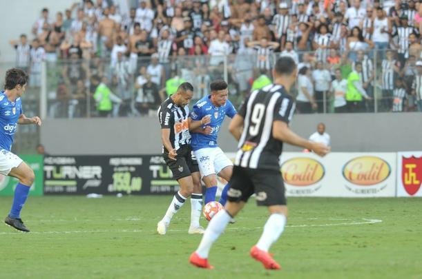 Fotos do primeiro tempo da finalssima do Mineiro, entre Atltico e Cruzeiro, no Independncia