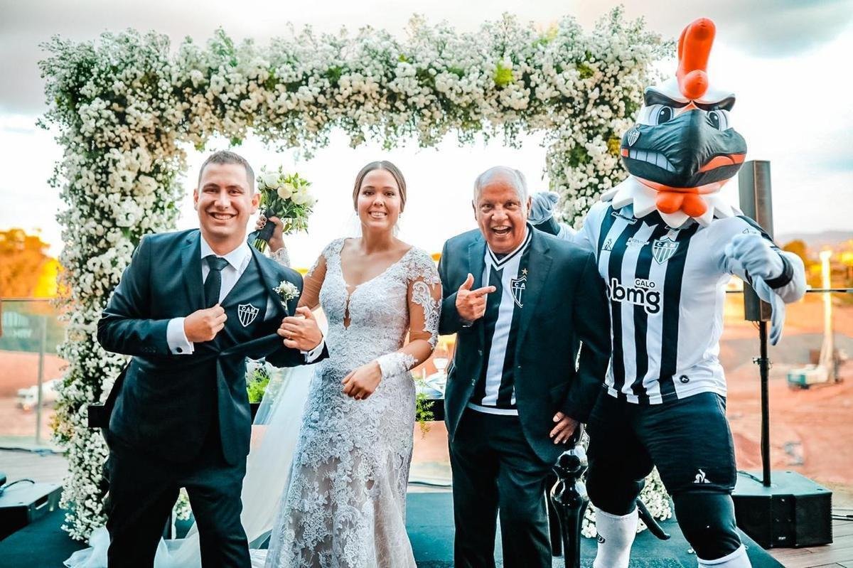 Imagens do casamento de Kathleen Nogueira Fernandes Maestro e Samuel Maestro Silveira, na Arena MRV