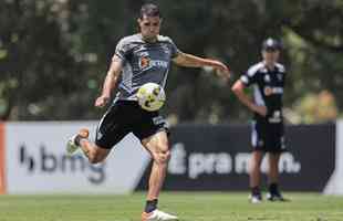 Fotos do treino do Atltico, que teve Hulk em campo 