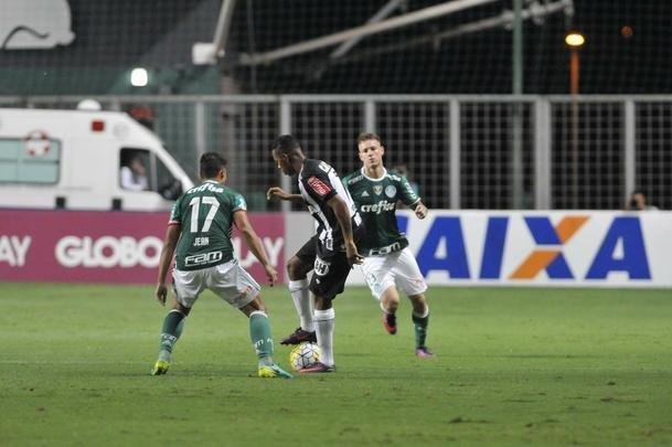 Imagens da partida entre Atltico e Palmeiras, no Independncia, pela 35 rodada do Brasileiro