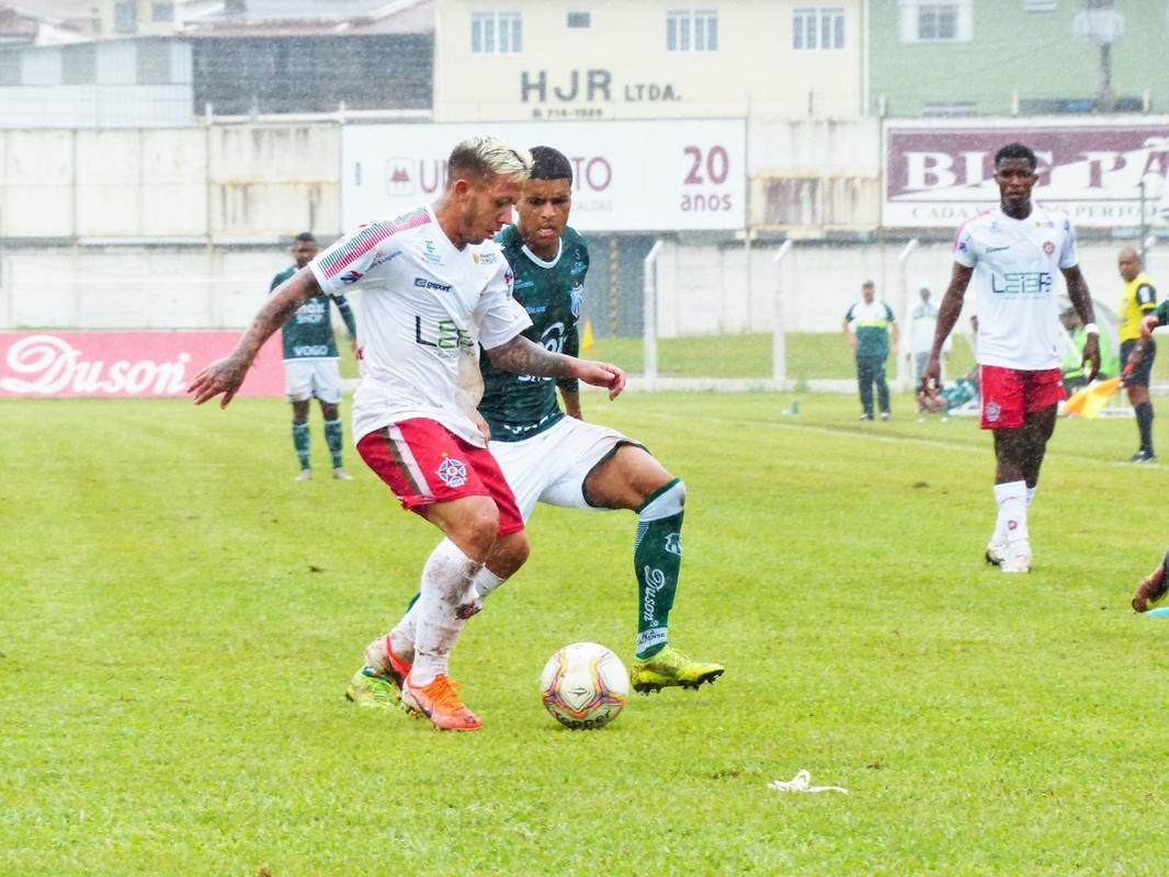 Fotos de Caldense x Boa, no Estdio Ronaldo, em Poos de Caldas, pelo Campeonato Mineiro