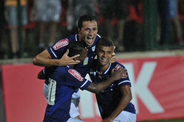 Cruzeiro venceu com dois gols de Arrascaeta, um de Damio e um de Marquinhos