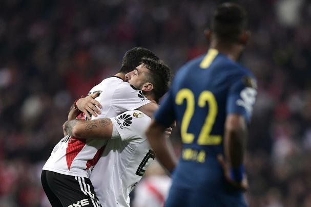 No segundo tempo, Lucas Pratto empatou para o River Plate no Santiago Bernabéu