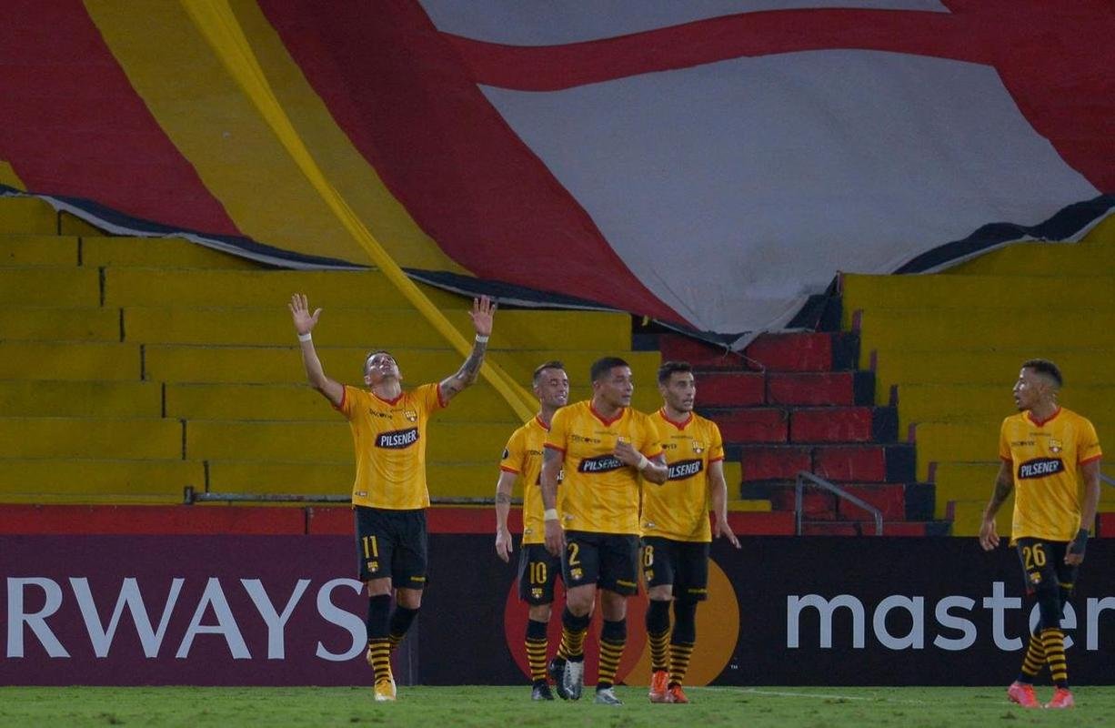 Barcelona de Guayaquil-EQU (Grupo C)