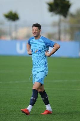 Fotos da reapresentao do Cruzeiro nesta segunda-feira, na Toca da Raposa II. Time se prepara para enfrentar o Boca Juniors, quinta-feira  noite, s 21h45, no Mineiro. Jogo valer pelas quartas de final da Copa Libertadores (Leandro Couri/EM D.A Press)