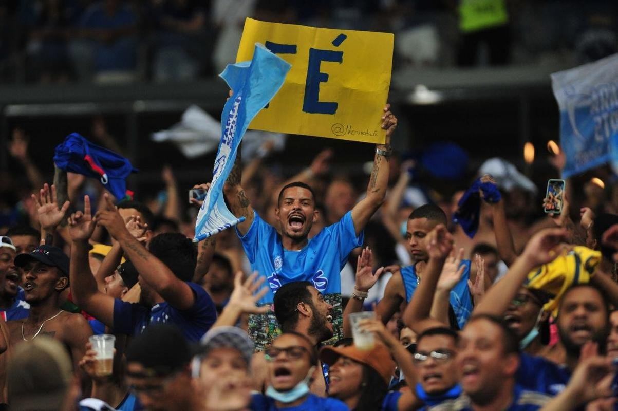 Fotos da partida entre Cruzeiro e Brusque, no Mineiro, em BH, pela 35 rodada da Srie B do Brasileiro