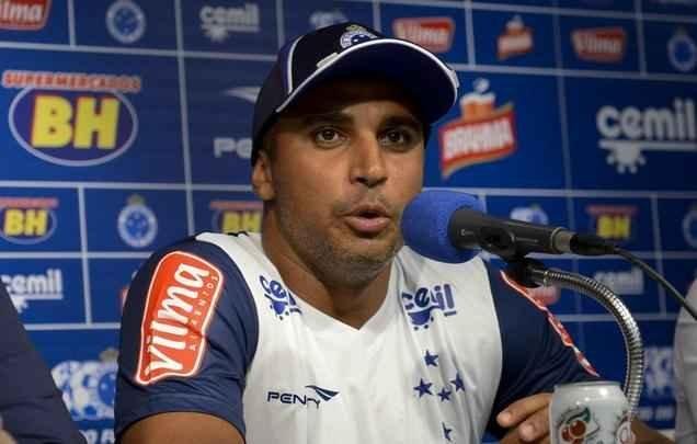 Cruzeiro se reapresentou nesta quarta-feira, na Toca da Raposa II, com novidades