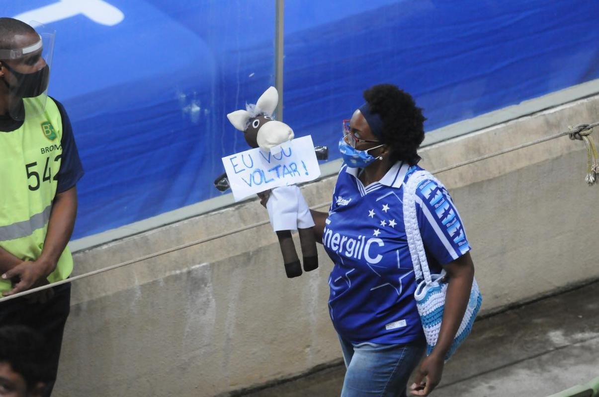 Fotos do jogo entre Cruzeiro e Botafogo, no Independncia, pela 30 rodada da Srie B do Campeonato Brasileiro