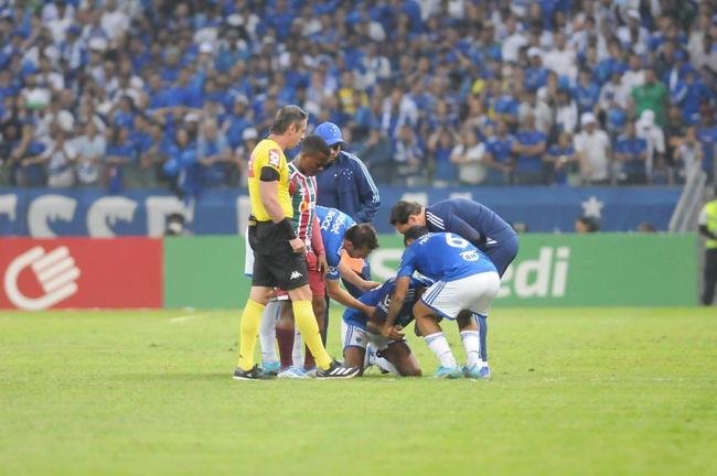 Fotos do jogo de volta das oitavas de final da Copa do Brasil, no Mineiro, entre Cruzeiro e Fluminense (Juarez Rodrigues/EM/DAPress)