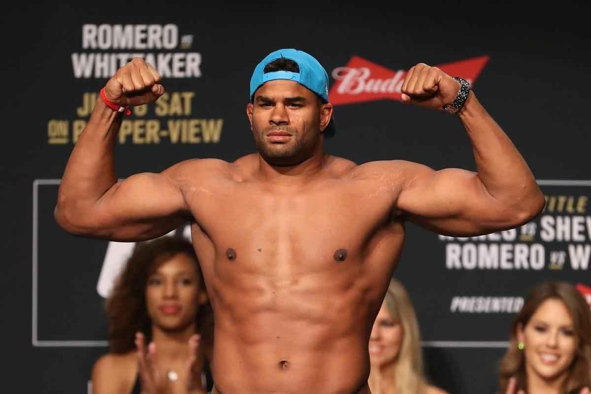 Pesagem do UFC 213, em Las Vegas - Alistair Overeem