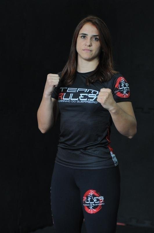 'Sei que tenho qualidade para ocupar o topo da categoria, at disputar o cinturo', diz a faixa-preta em sanda