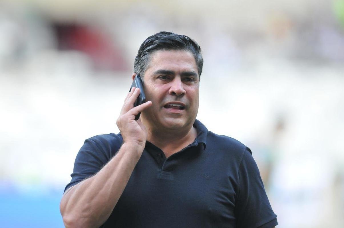 Ex-presidente do Atltico, Srgio Sette Cmara (Republicanos), no conseguiu se eleger deputado federal por Minas Gerais. Recebeu 11.090 votos.
