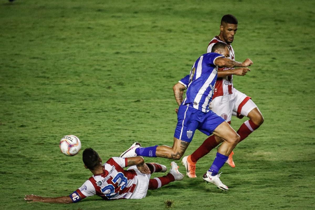 Timbu recebeu o time catarinense na abertura do segundo turno da Segunda Divisão