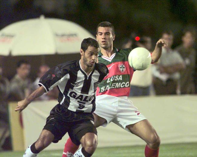 4° lugar: Marques - 13 gols (seis edições)