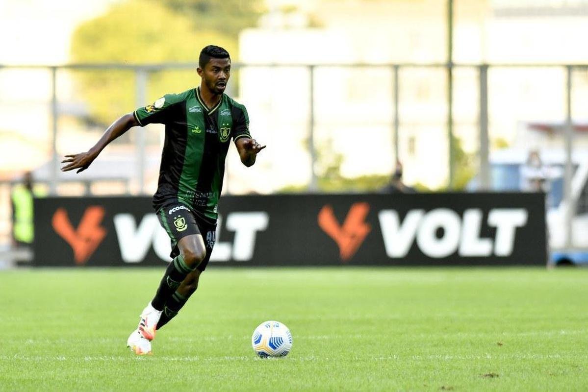 Ricardo Silva - zagueiro do Amrica