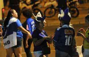 Com lanamento de uniforme e aes voltadas para o Dia Internacional da Mulher, Cruzeiro movimentou esplanada do Mineiro antes de jogo contra a URT (crdito: Juarez Rodrigues/EM D.A Press)