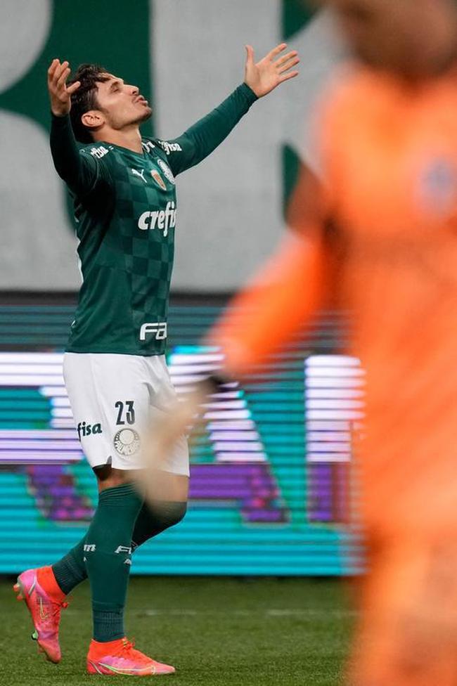 Raphael Veiga, do Palmeiras