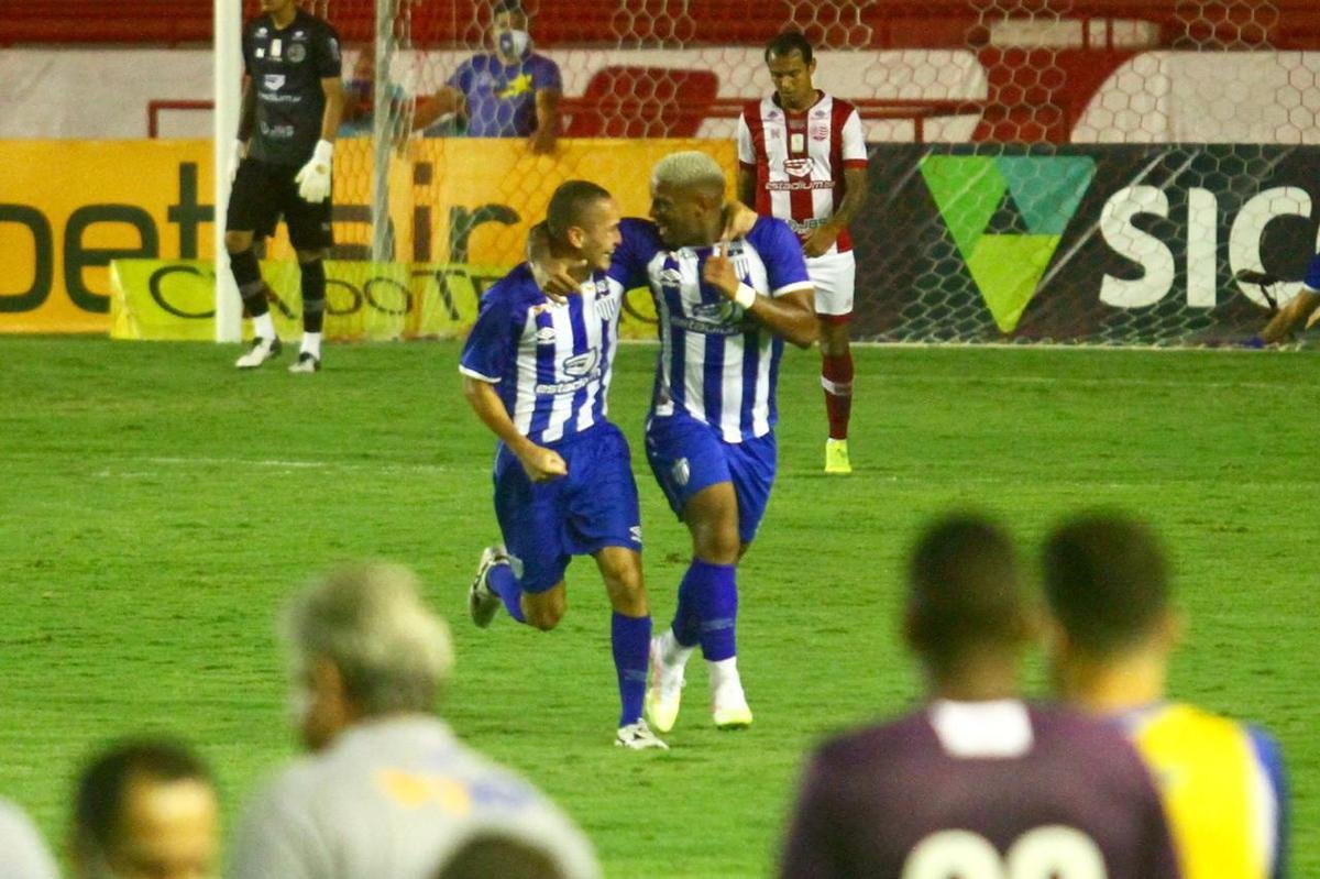 Timbu recebeu o time catarinense na abertura do segundo turno da Segunda Divisão