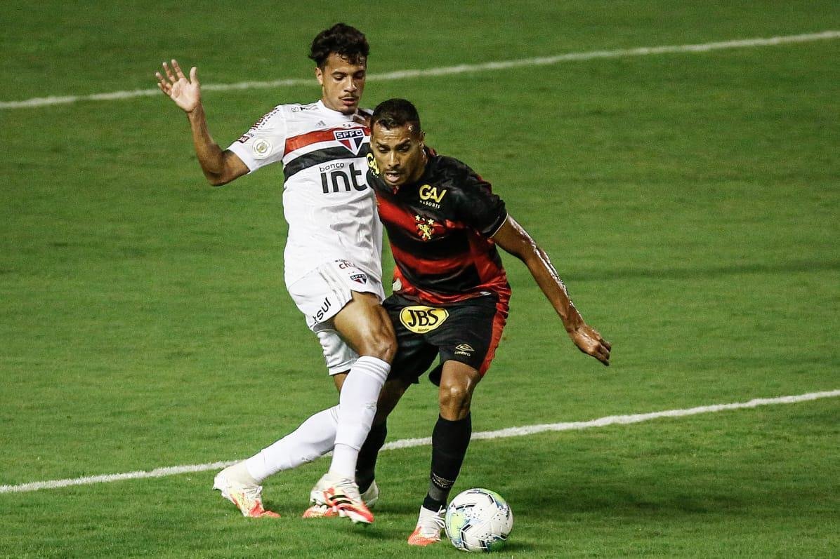 Na Ilha do Retiro, Sport e São Paulo se enfrentaram em jogo válido pela quinta rodada da Série A de 2020. E logo no início do jogo, Pablo fez 1 a 0 para o Tricolor Paulista.