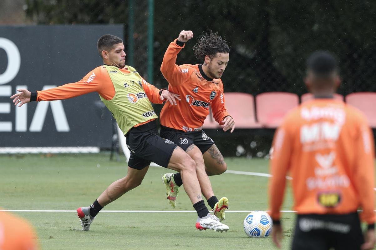 Fotos do treino do Atltico neste domingo na Cidade do Galo (21/11)