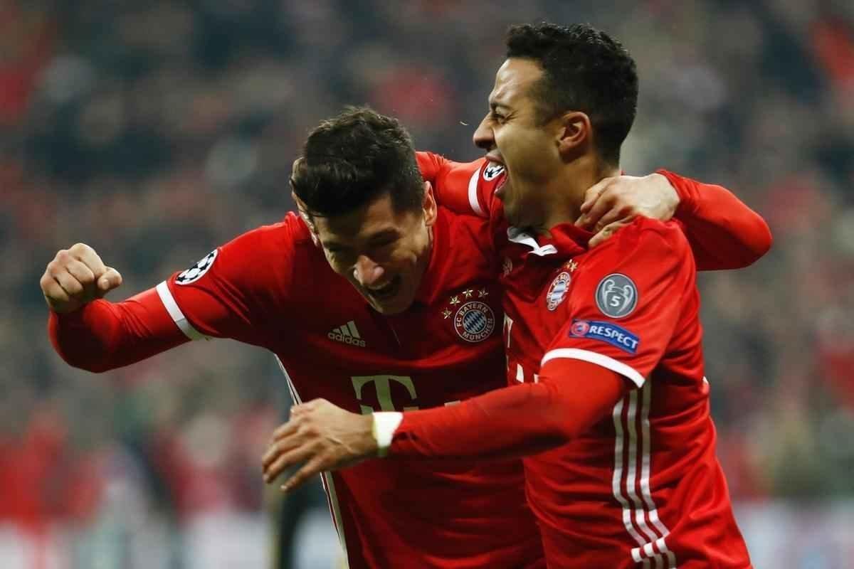 Thiago Alcntara (2), Robben, Lewandowski e Muller marcaram os gols alemes; Snchez descontou para o Arsenal