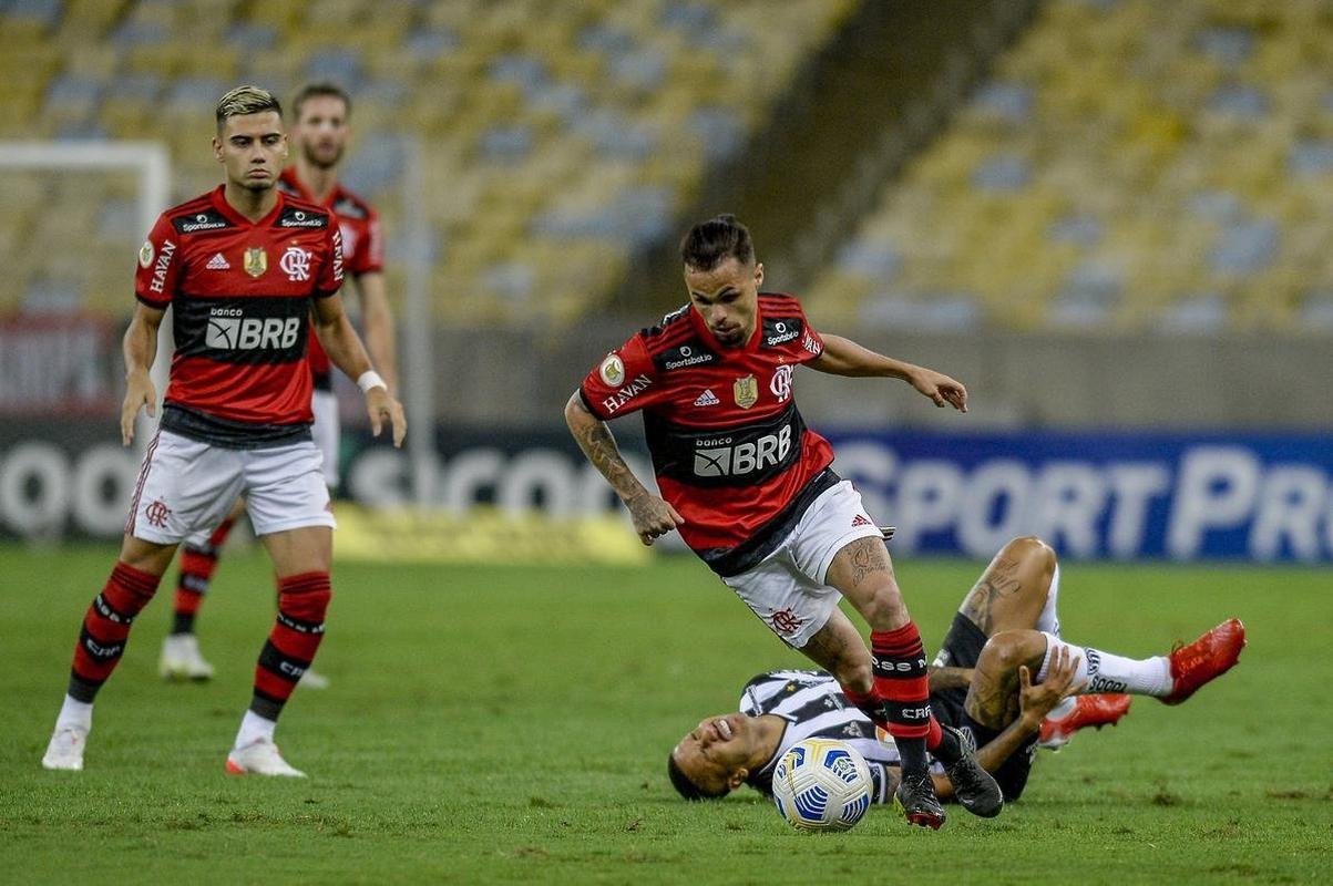 Imagens do jogo entre Flamengo e Atltico, no Maracan, pela 29 rodada do Campeonato Brasileiro