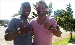 Campe�es da Copa do Brasil em 1993, Cleison e Robson (d) mant�m forte amizade at� hoje