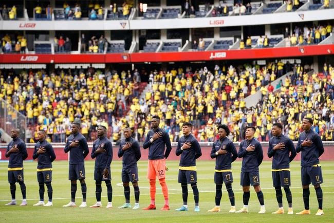 Brasil empatou com Equador em Quito, em jogo com arbitragem confusa 