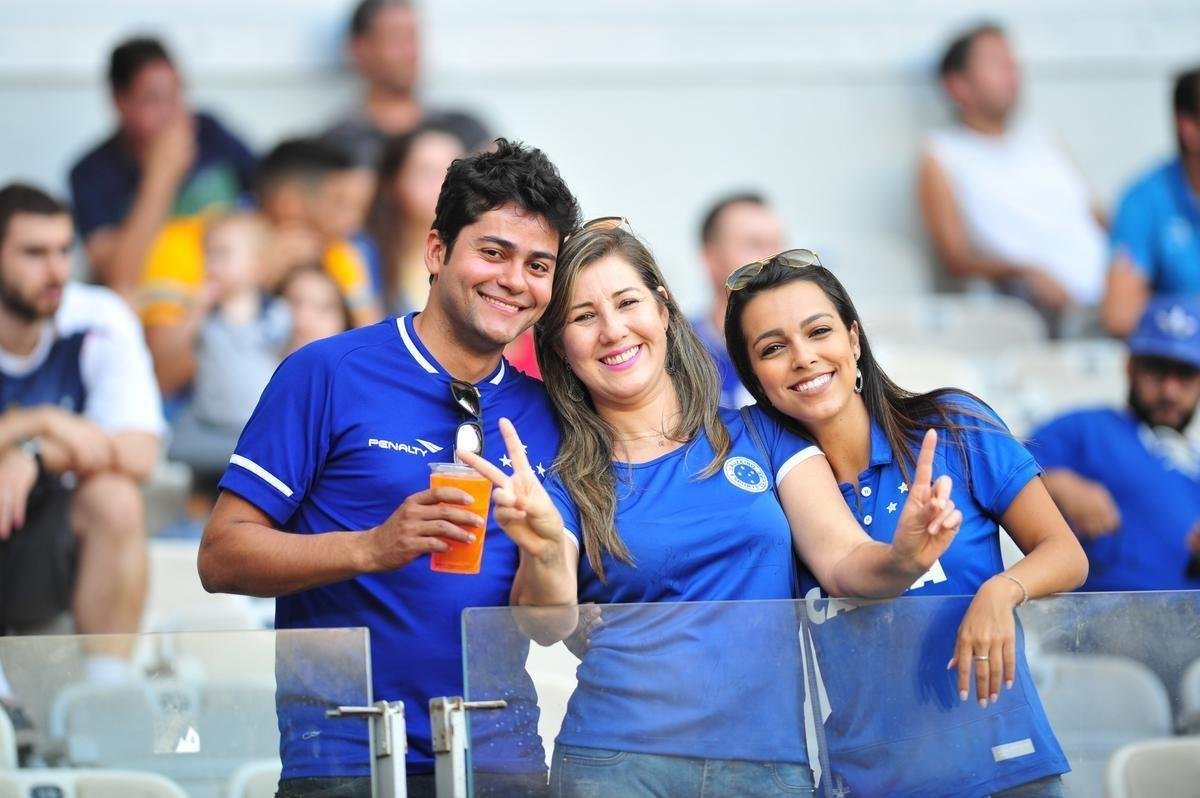 Rafinha, para o Cruzeiro, e Clayson, para o Corinthians, marcaram os gols da partida