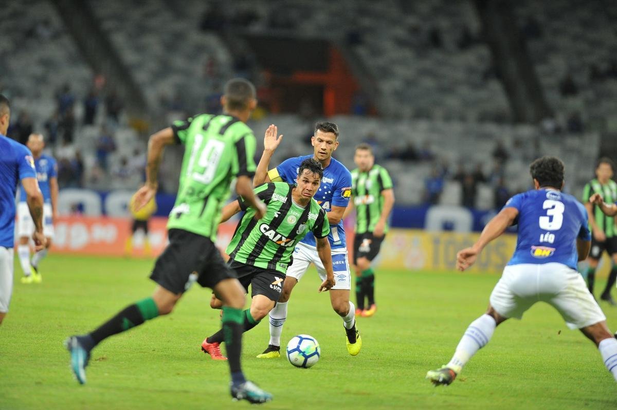Cruzeiro e Amrica duelam em clssico vlido pela 13 rodada do Campeonato Brasileiro