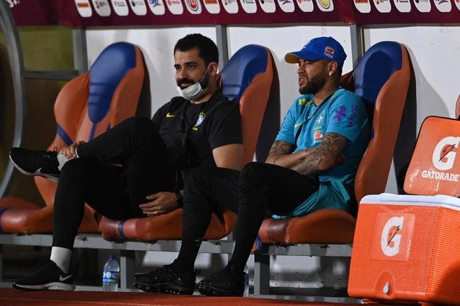 Em Caracas, Seleo Brasileira bateu a Venezuela de virada e manteve os 100%